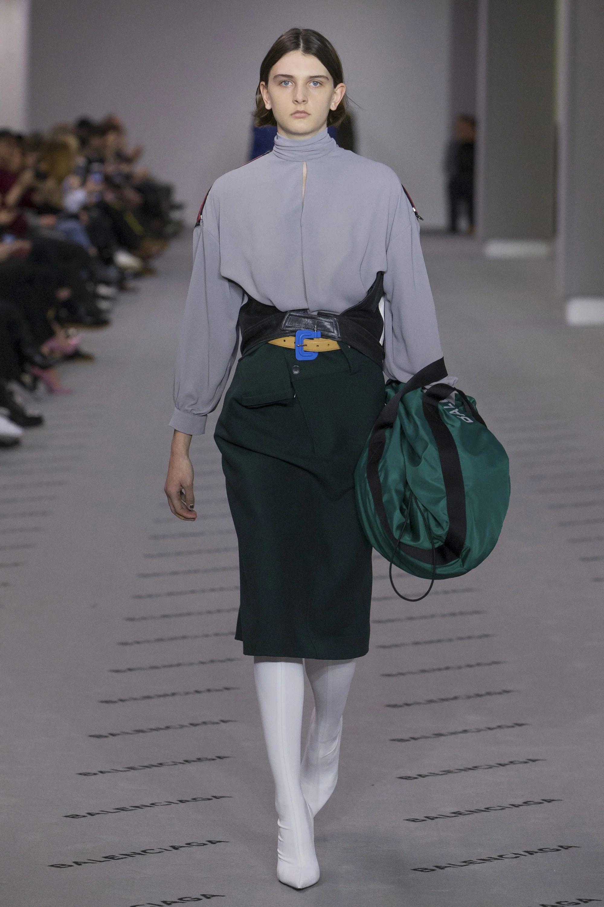 Balenciaga aw17 clearance